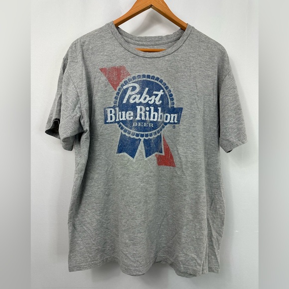 Pabst Blue Ribbon Other - Pabst Blue Ribbon short-sleeve graphic logo t-shirt gray Men’s Sz XL
